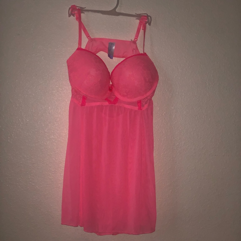 Love to have  two  pieces  sleep wear.
